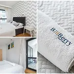 Baltiq Plaza Deluxe - Billberry Appartamento *