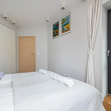 Baltiq Plaza Deluxe - Billberry غدينيا